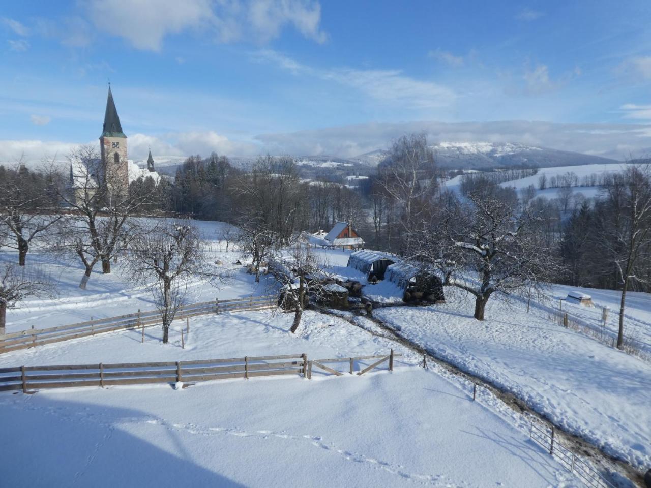 Ubytování Farma U sv. Jakuba Dolni Lanov Exterior foto